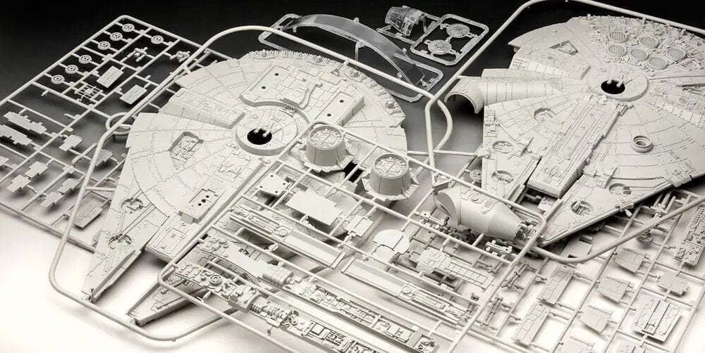 Tähesõdade mudelikomplekti kinkekomplekt Millennium Falcon цена и информация | Klotsid ja konstruktorid | kaup24.ee