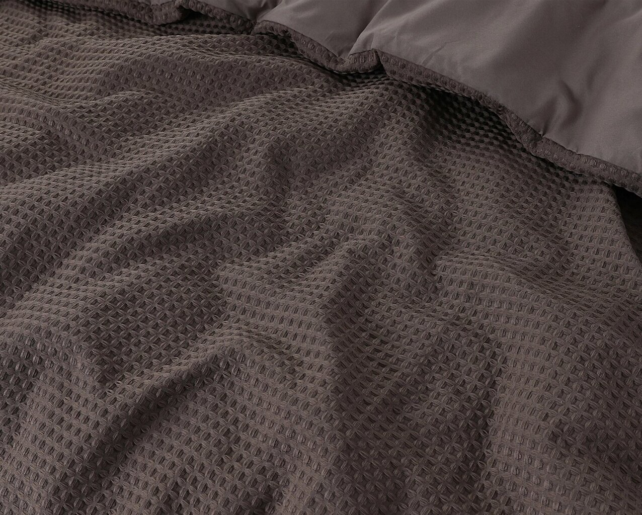 Voodipesukomplekt Waffle Sleeptime 240 x 220 cm, tumepruun цена и информация | Voodipesukomplektid | kaup24.ee