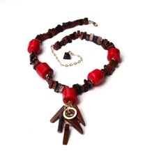 Ожерелье из коричневого агата и красного коралла цена и информация | Украшение на шею | kaup24.ee