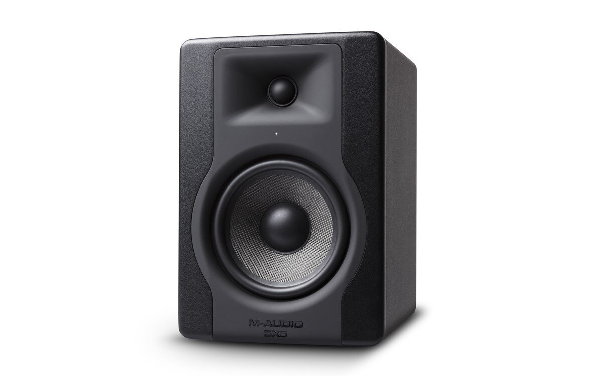 M-Audio BX5 D3, must цена и информация | Kõlarid | kaup24.ee