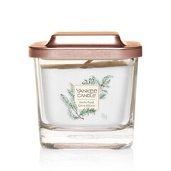 Ароматическая свеча Yankee Candle Arctic Frost, 96 г цена и информация | Подсвечники, свечи | kaup24.ee