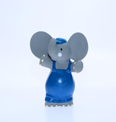 Резиновая игрушка Tikiri Toys с пищалкой + мягкая игрушка - погремушка - слоненок Alvin цена и информация | Игрушки для малышей | kaup24.ee