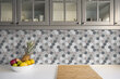 Kleepuvad dekoratiivplaadid Decormat 30x30cm, 9 tk, kärgstruktuuriga hind ja info | Põrandaplaadid | kaup24.ee