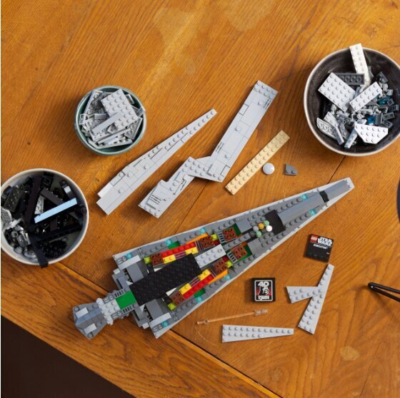 LEGO® Star Warsi tähehävitaja ja plüüskass 75356 hind ja info | Klotsid ja konstruktorid | kaup24.ee