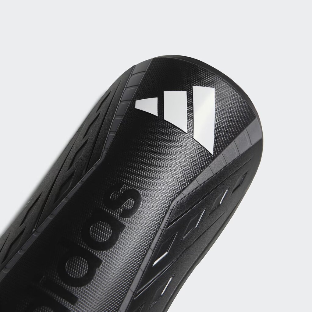 Kaitsmed Adidas Tiro League Shin Guards Black HN5606 HN5606/L цена и информация | Jalgpalli varustus ja riided | kaup24.ee