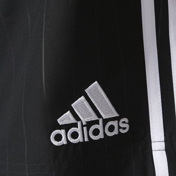 Lühikesed püksid meestele Adidas, suurus S, must цена и информация | Jalgpalli varustus ja riided | kaup24.ee