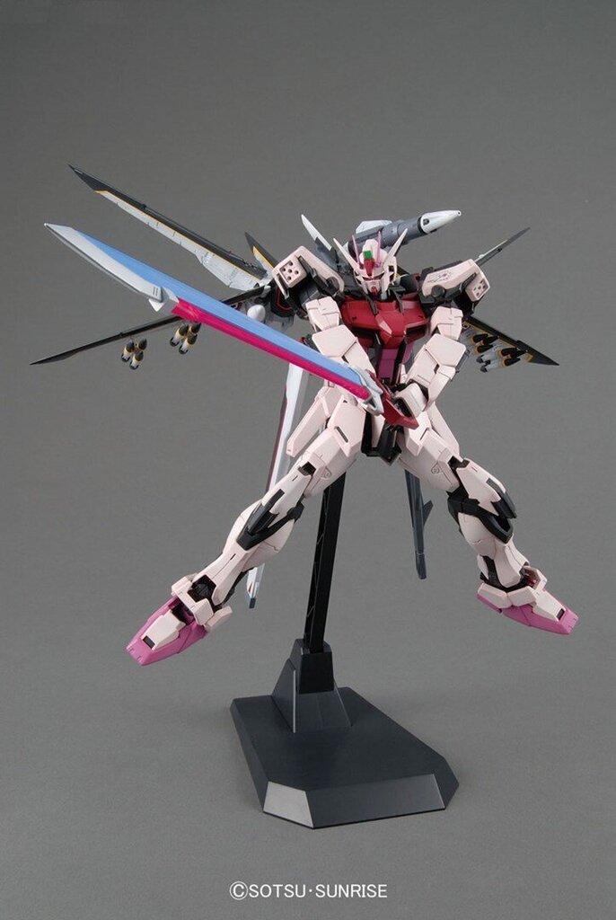 Kokkupandav mudel Bandai MG 1/100 Strike Rouge + Ootori, 250 d. hind ja info | Klotsid ja konstruktorid | kaup24.ee