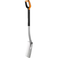 Labidas Fiskars Xact M, kumeraotsaline цена и информация | Садовые инструменты | kaup24.ee