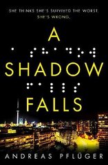 Shadow Falls цена и информация | Фантастика, фэнтези | kaup24.ee
