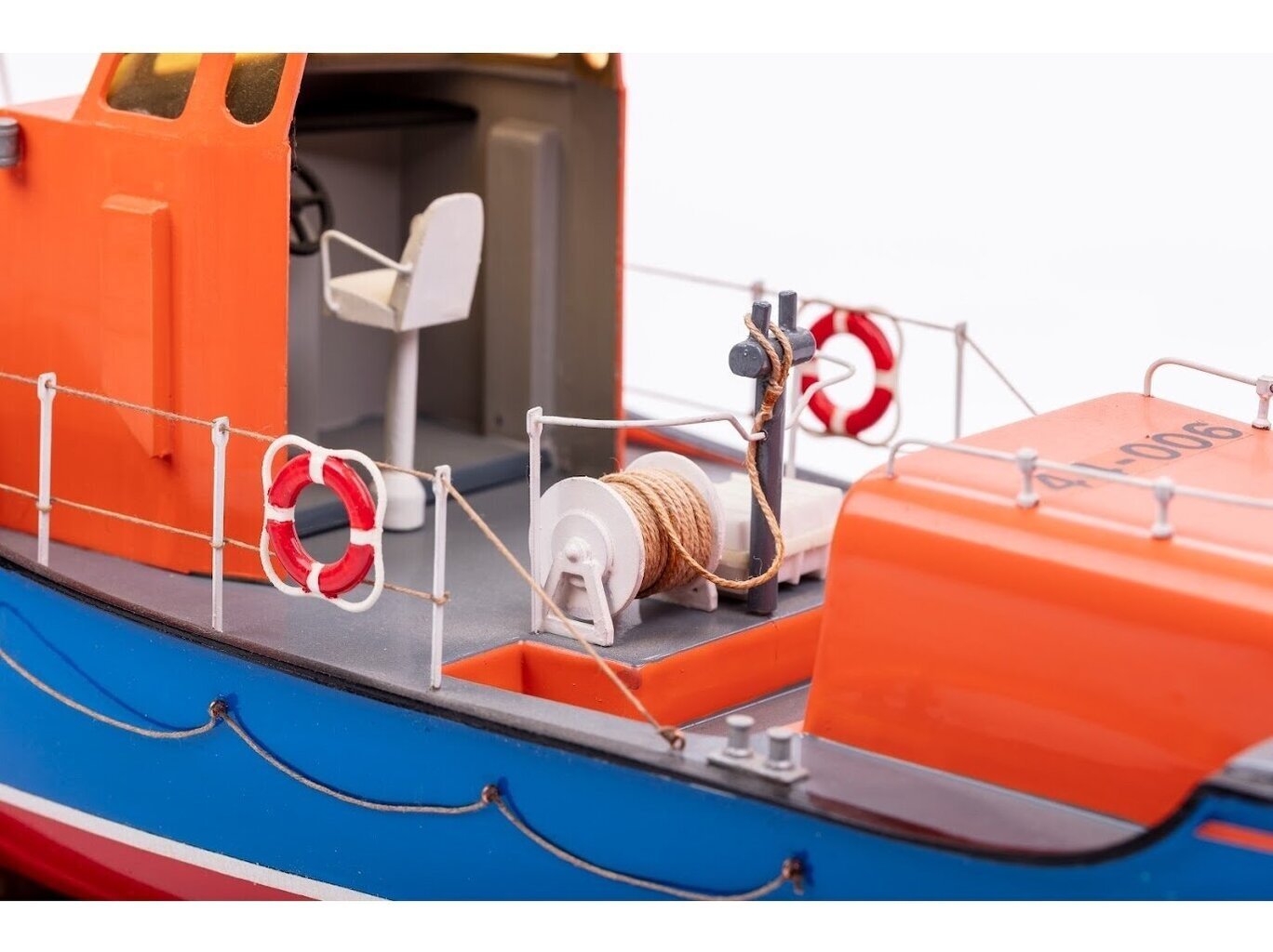 Konstruktor Billing Boats - RNLI Waveny Lifeboat - Plastic hull, 1/40, BB101 цена и информация | Klotsid ja konstruktorid | kaup24.ee