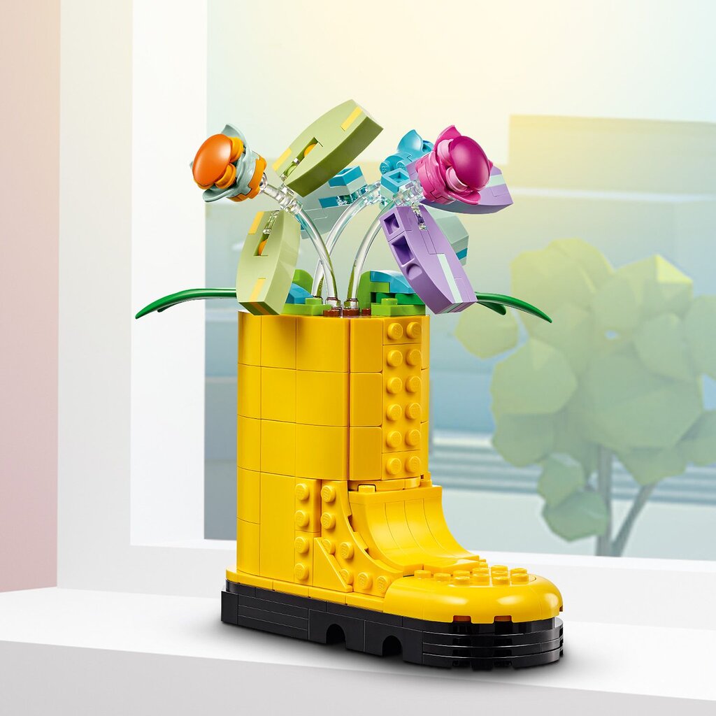 31149 LEGO® Creator Flowers in Watering Can lilled kastekannus hind ja info | Klotsid ja konstruktorid | kaup24.ee