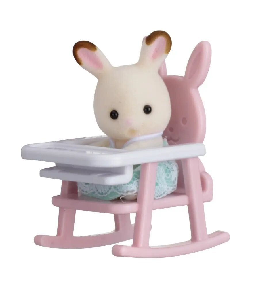 Sylvanian Families 5197 figuur koos tooliga hind ja info | Tüdrukute mänguasjad | kaup24.ee