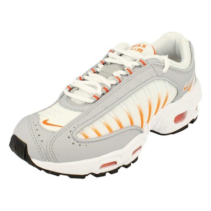 Spordijalatsid Nike BQ9810 hind ja info | Laste spordijalatsid | kaup24.ee