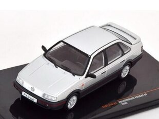 VW Passat GT 1988 Silver 1:43 IXO CLC517 цена и информация | Коллекционные модели автомобилей | kaup24.ee