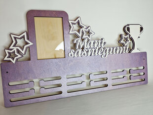Деревянная медальница для хранения спортивных наград с надписью "Mani sasniegumi" цена и информация | Другие оригинальные подарки | kaup24.ee
