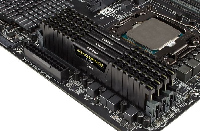 Corsair CMK64GX4M4A2666C16 цена и информация | Operatiivmälu (RAM) | kaup24.ee