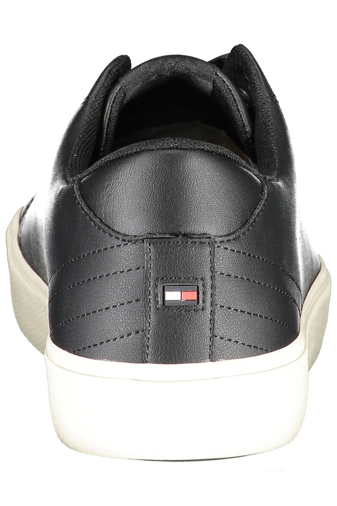 Vabaajajalatsid meestele Tommy Hilfiger FM0FM04687_01C87FF, must hind ja info | Spordi- ja vabaajajalatsid meestele | kaup24.ee