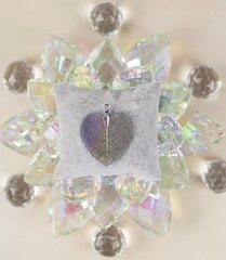 Неоновый металлический кулон в форме сердца Подарок цена и информация | Украшения на шею | kaup24.ee