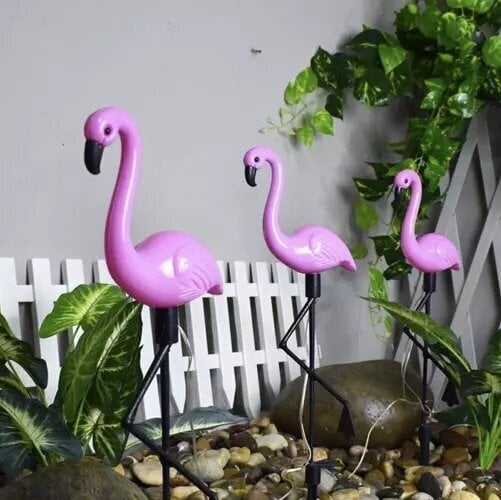 Helendav aiakaunistus Flamingo, 3 tk. hind ja info | Dekoratsioonid | kaup24.ee