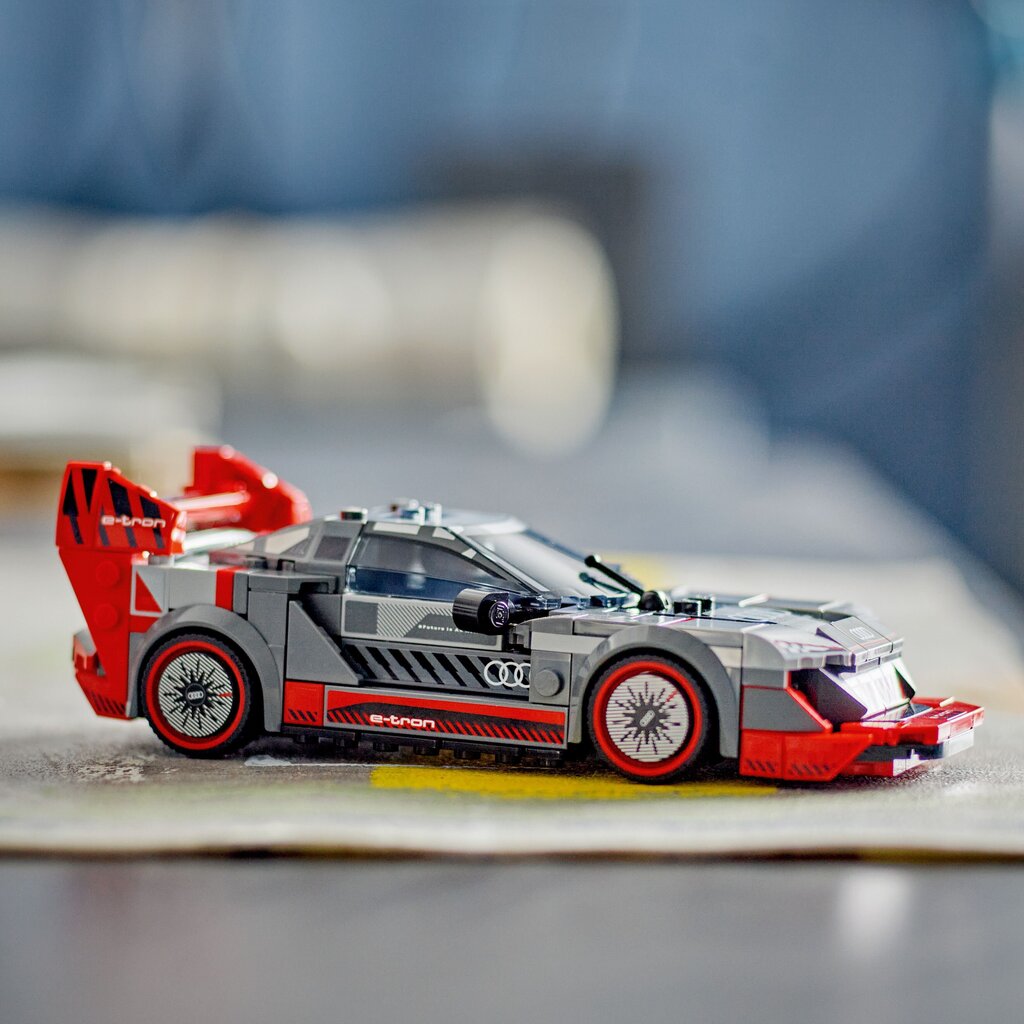 76921 Lego® Speed Champions Võidusõiduauto Audi S1 ​​e-tron quattro hind ja info | Klotsid ja konstruktorid | kaup24.ee