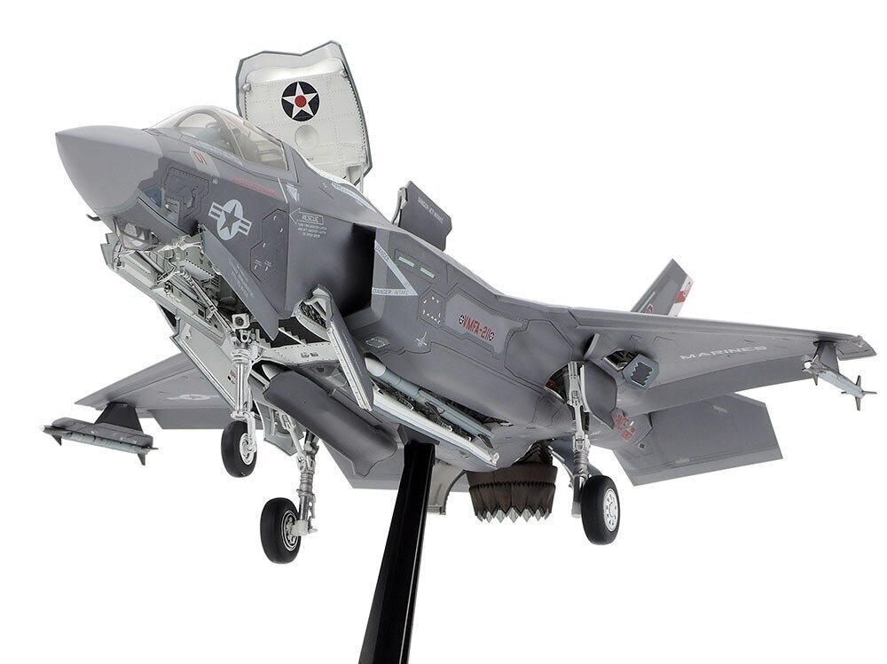 Konstruktor Tamiya – Lockheed Martin F-35B Lightning II, 1/48, 61125 цена и информация | Klotsid ja konstruktorid | kaup24.ee