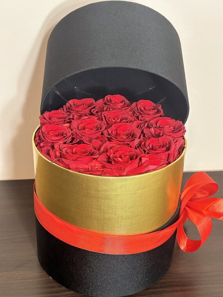 Stabiliseeritud rooside karp, 12 roosi hind ja info | Uinuvad roosid, taimed | kaup24.ee