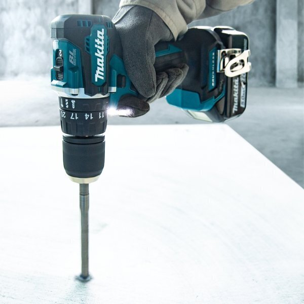 Trell Makita 18 V 2 Ah hind ja info | Akutrellid, kruvikeerajad | kaup24.ee