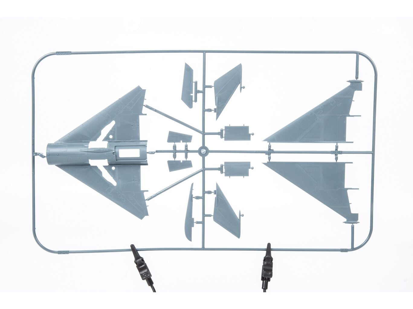 Eduard - MiG-21R ProfiPack Edition, 1/48, 8238 цена и информация | Klotsid ja konstruktorid | kaup24.ee