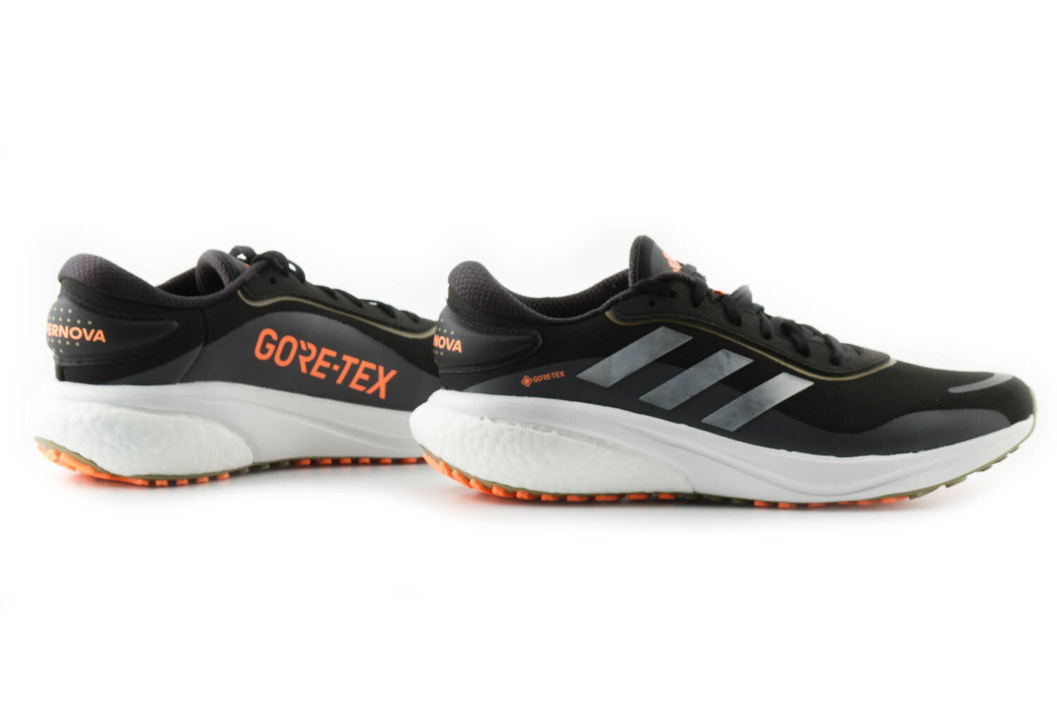 Spordijalatsid meestele Adidas GW9109, must hind ja info | Spordi- ja vabaajajalatsid meestele | kaup24.ee