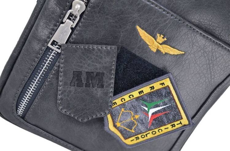 Käekott meestele Aeronautica Militare 47005- цена и информация | Meeste vöökotid, õlakotid | kaup24.ee