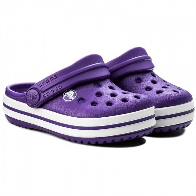 Plätud poistele Crocs 204537-50L, lilla цена и информация | Laste sussid ja plätud | kaup24.ee