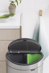 Brabantia мусорный бак Touch 2 отделения, 10+23 л цена и информация | Мусорные баки | kaup24.ee