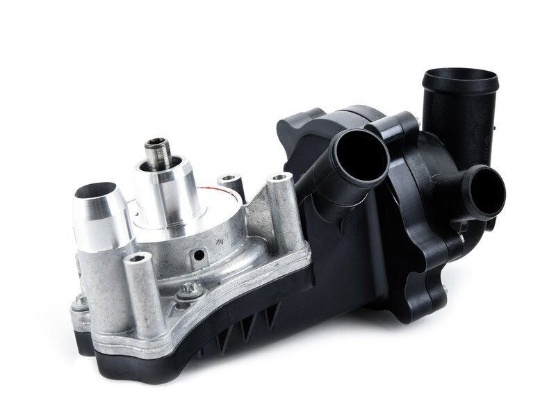 Audi mootori veepump originaal 079121010D hind ja info | Lisaseadmed | kaup24.ee