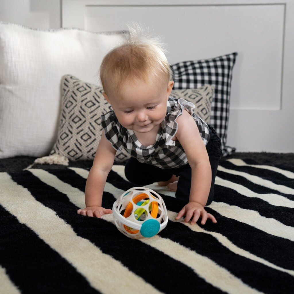 OBALL mänguasi güroskoobi ja helisemisega "Grip & Spin ball", 0+ kuud hind ja info | Imikute mänguasjad | kaup24.ee