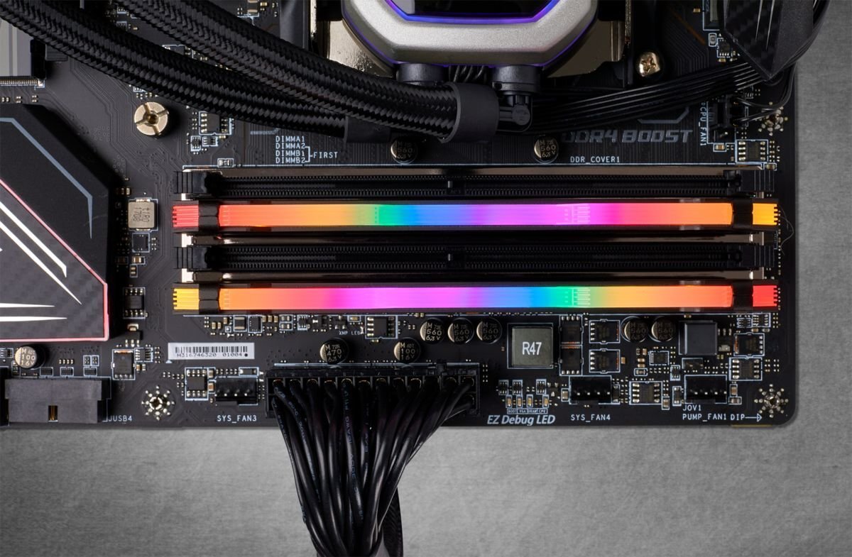 Corsair Vengeance RGB Pro цена и информация | Operatiivmälu (RAM) | kaup24.ee