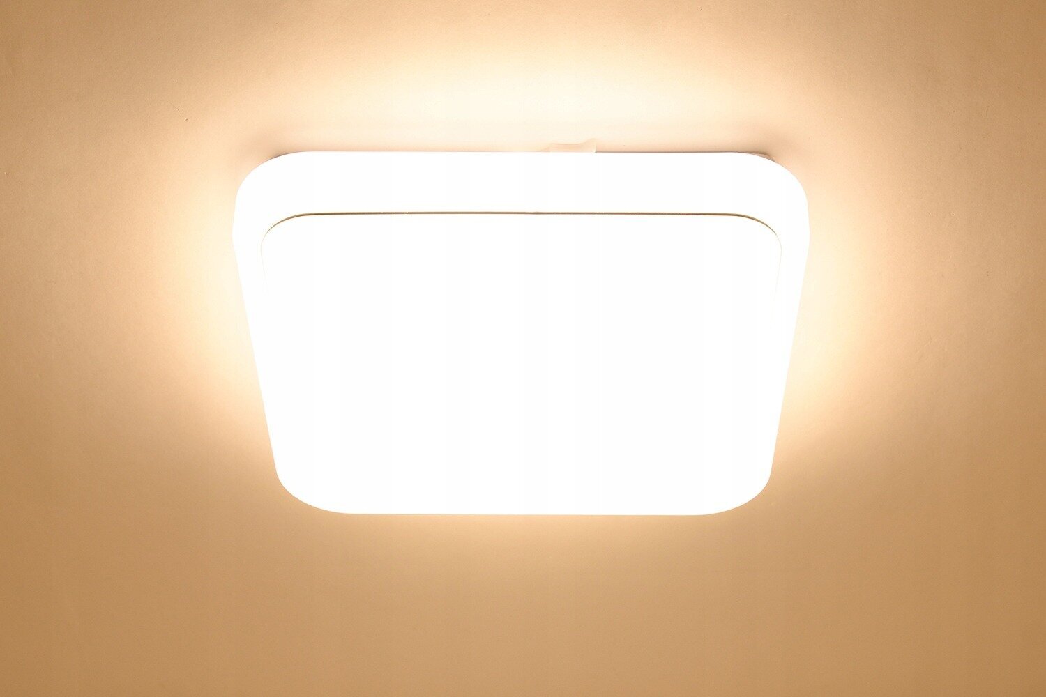 LED laevalgusti, 33x33cm, puldiga, valge hind ja info | Laelambid | kaup24.ee