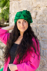 Siidist turban, roheline цена и информация | Женские шапки | kaup24.ee