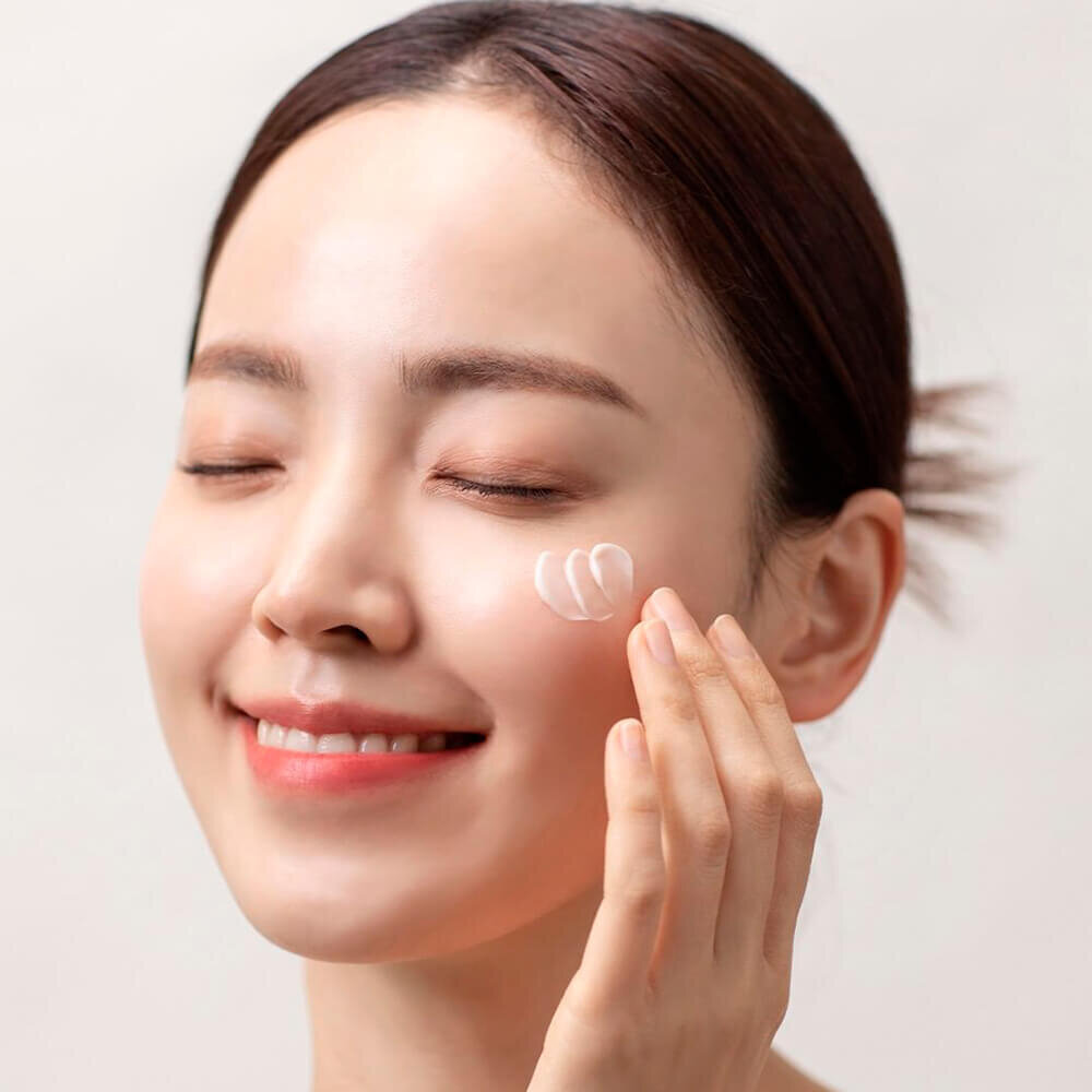 Vananemisvastane silmakreem tõstva toimega AHC Ten Revolution Real Eye Cream For Face 30 ml hind ja info | Silmakreemid, seerumid | kaup24.ee