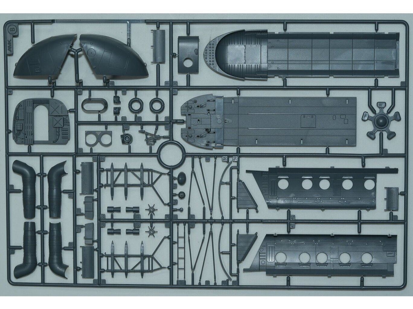 AMK - Mi-17 Hip Early, 1/48, 88010 цена и информация | Klotsid ja konstruktorid | kaup24.ee