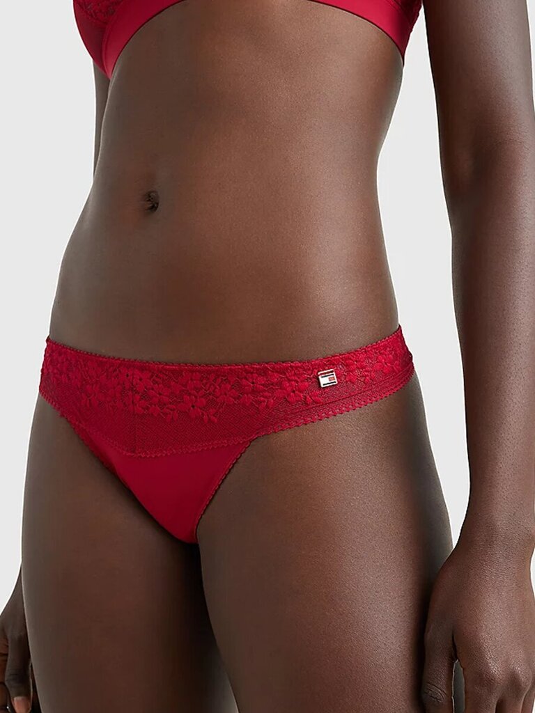 Tommy Hilfiger aluspüksid naistele Thong Royal Berry 545662013, punane hind ja info | Naiste aluspüksid | kaup24.ee