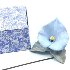 Японская керамическая подставка для благовоний Calla Lily Blue, Baieido цена и информация | Ароматы для дома | kaup24.ee