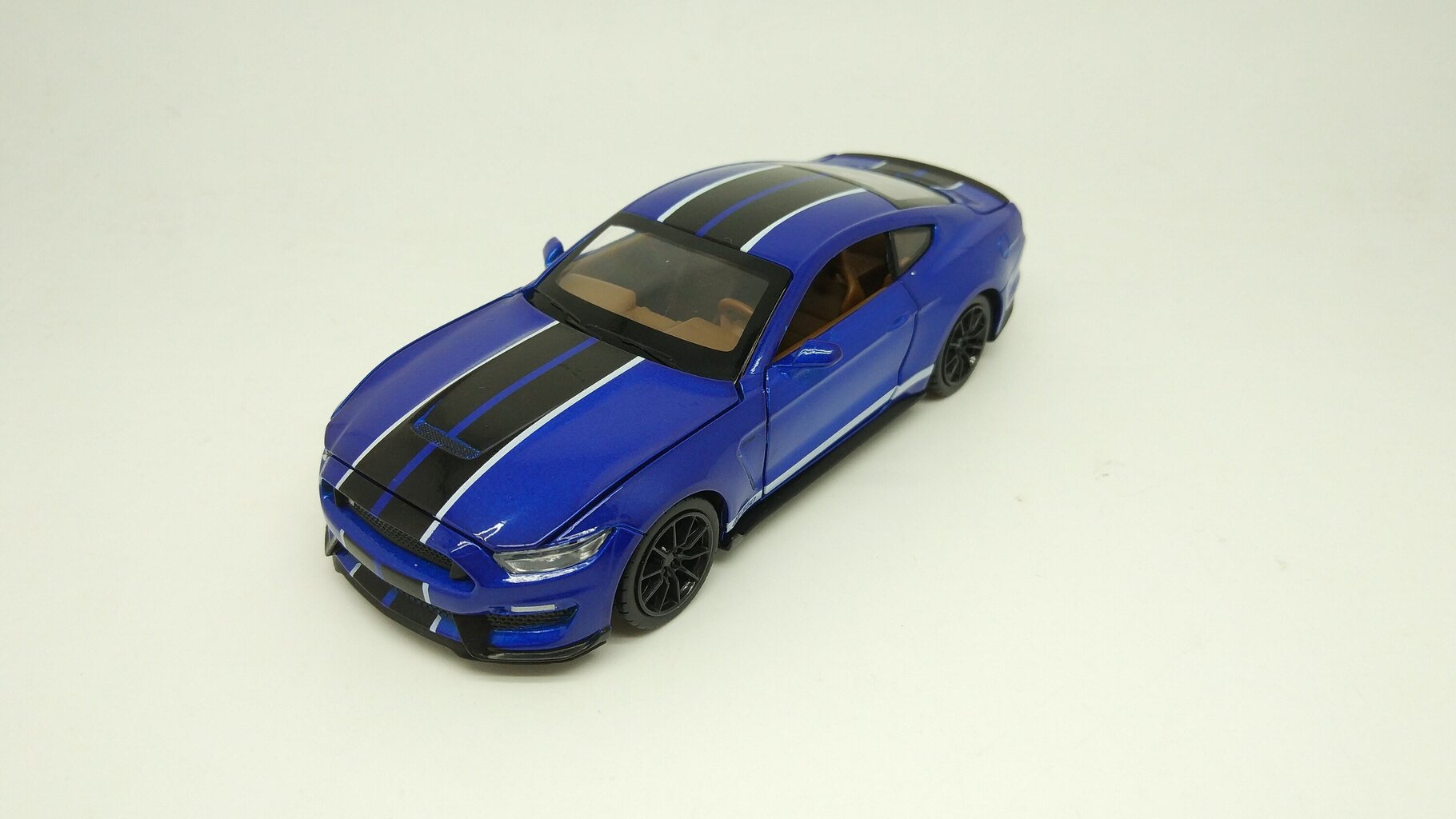 Mänguauto MSZ Ford Shelby GT350, 1:32 цена и информация | Poiste mänguasjad | kaup24.ee