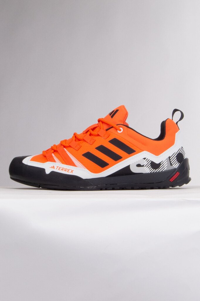 Matkajalatsid meestele Adidas IE6902, oranž hind ja info | Meeste kingad, saapad | kaup24.ee