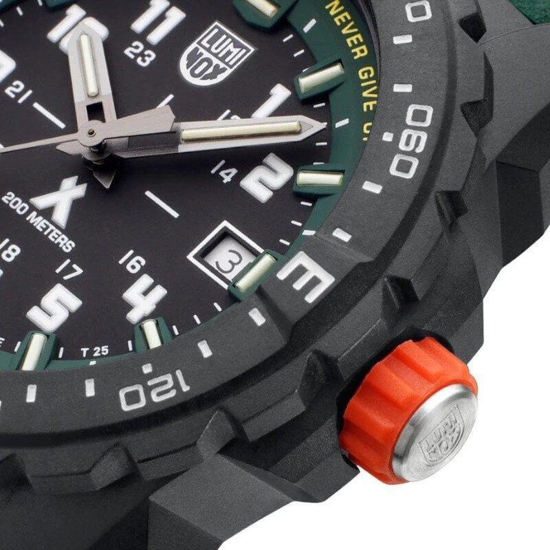 Luminox Bear Grylls XB.3735 Bear Grylls Mountain Watch XB.3735 цена и информация | Naiste käekellad | kaup24.ee