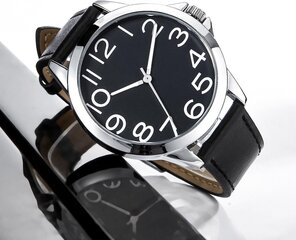 Nuovo Men's Watch Аналоговый кварц с черным кожаным браслетом водонепроницаемым K170044-1G-BLA B07DKZ5RPG цена и информация | Мужские часы | kaup24.ee