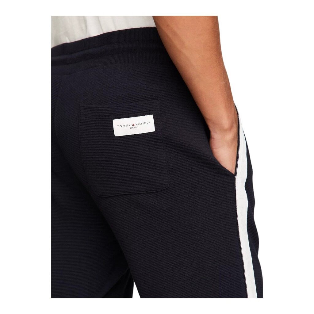 Püksid TOMMY HILFIGER Hwk Track Pant UM0UM03013DW5 цена и информация | Meeste spordiriided | kaup24.ee