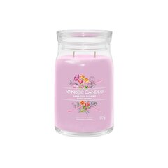 Yankee Candle Aromatinė žvakė Signatūrinis stiklas didelis Hand Tied Blooms 567 g цена и информация | Подсвечники, свечи | kaup24.ee