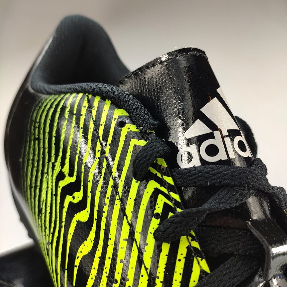Adidas Taquiero 46 Turf hind ja info | Jalgpallijalatsid | kaup24.ee