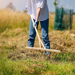 Varrega puidust reha heina, muru, lehtede jaoks hind ja info | Aiatööriistad | kaup24.ee