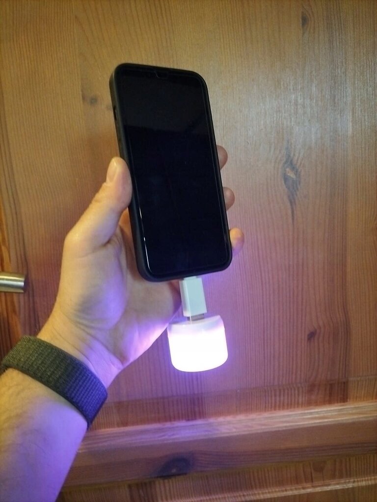 LED RGB Rainbow Lightning iPhone iOS TABLET hind ja info | Meediamängijad ja tarvikud | kaup24.ee